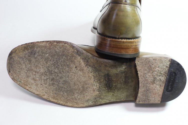 856 美品 サントーニ Santoni ローファー ベルト 靴べら付き - SHOESAHOLIC 公式 | 高級靴の買取委託と中古USED