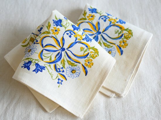 スウェーデン製 リボンと花柄 リネン製ナプキン2枚セット Marica Design Vintage