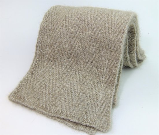 クオリティヤーンダウンアンダー オリジナル編み図 織り地風ヘリンボーン模様のマフラー