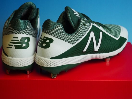 new balance m4040v4