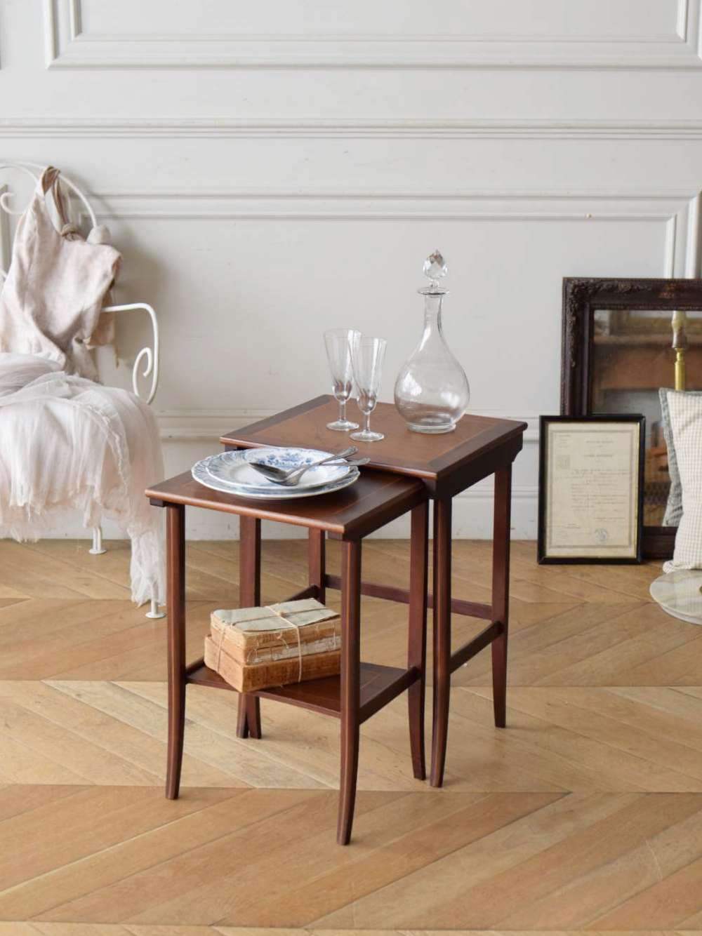 フランスアンティーク家具 アンティークネストテーブル サイドテーブル