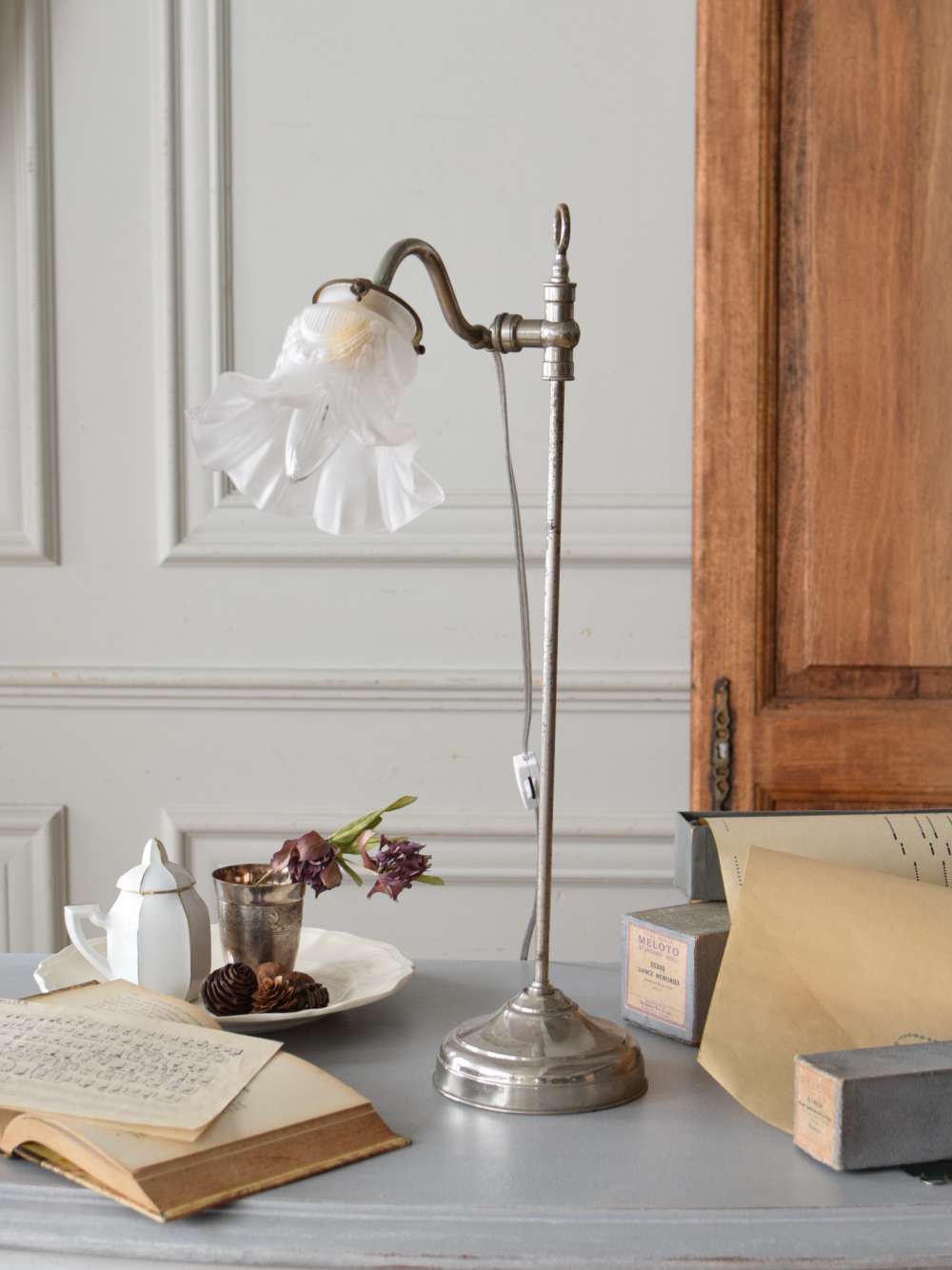 フランス　アンティーク　デスク　ランプ  ベッドサイド　真鍮　卓上　ライト