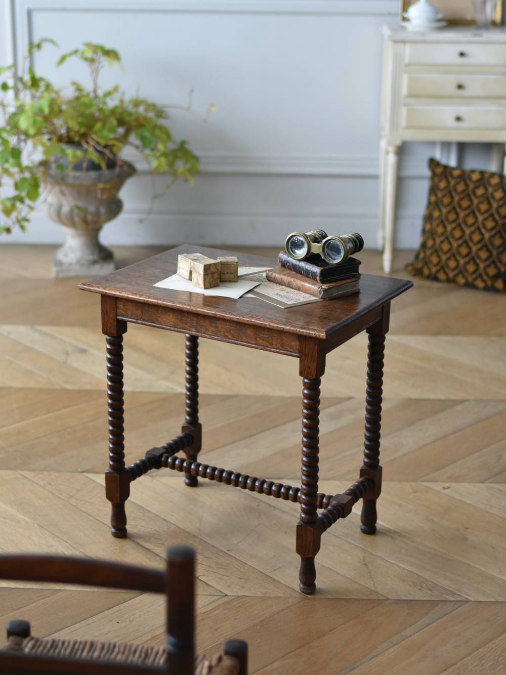 フランスアンティーク家具 アンティークミニテーブル ディスプレイテーブル