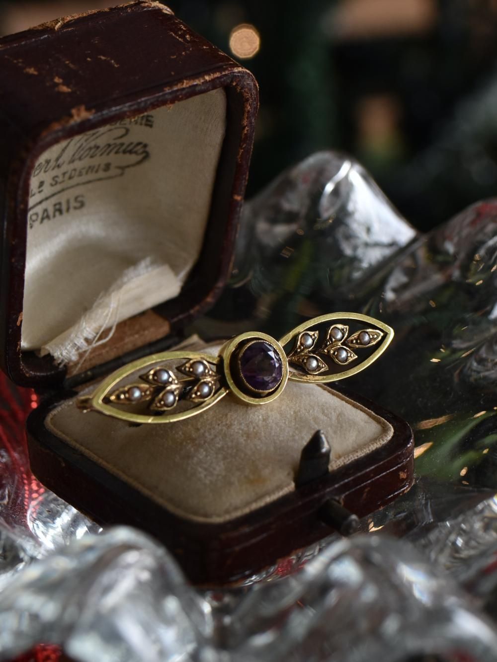 イギリスヴィンテージジュエリー 15K アメジスト×パールブローチ