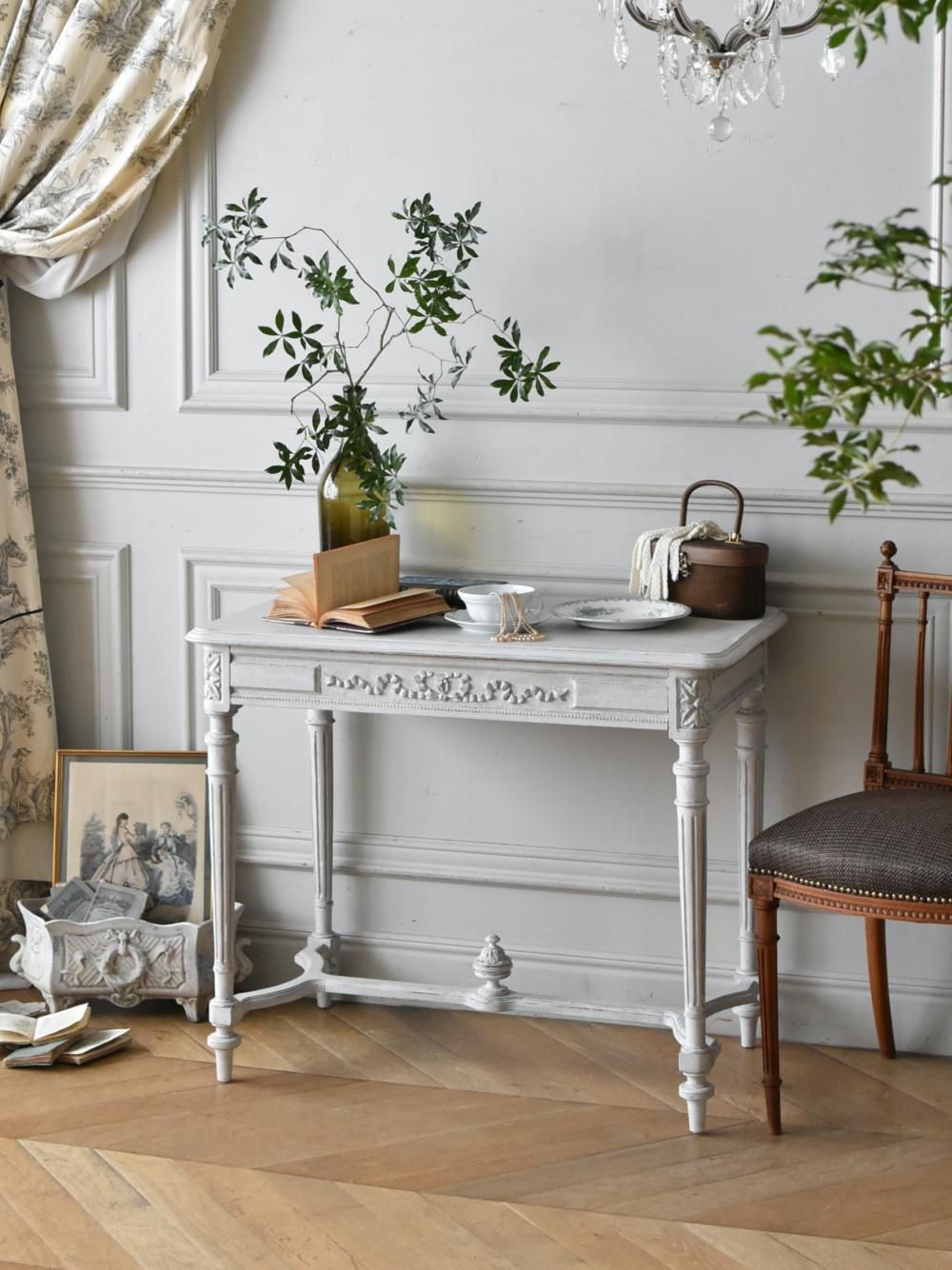 イタリア ヴィンテージ ネストテーブル ハンドペイント 型押し