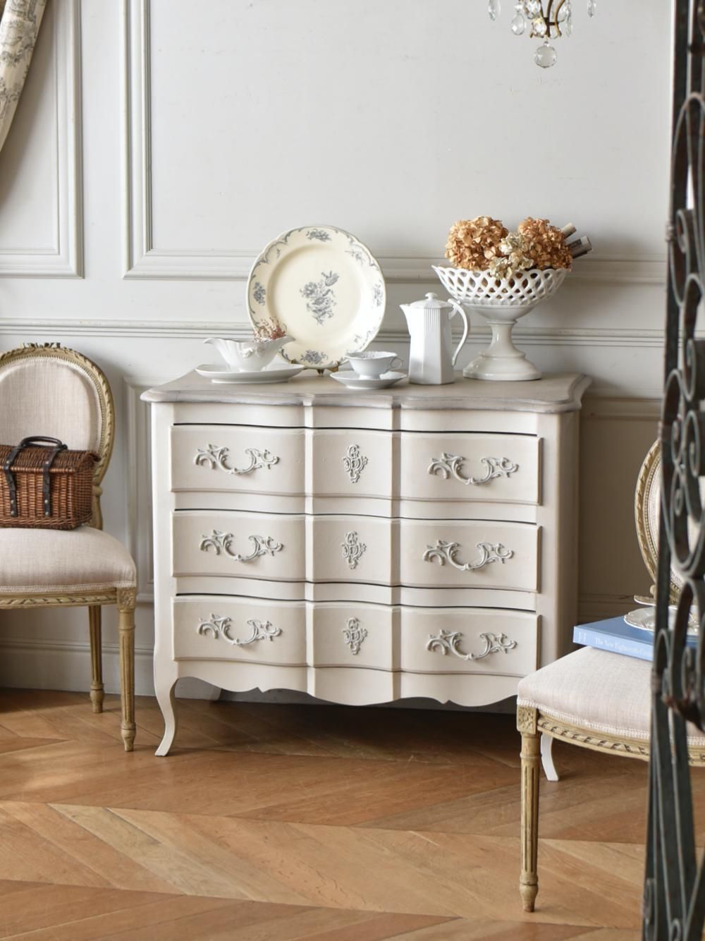 フランスアンティーク家具 ペイント3段チェスト.2 フレンチチェスト
