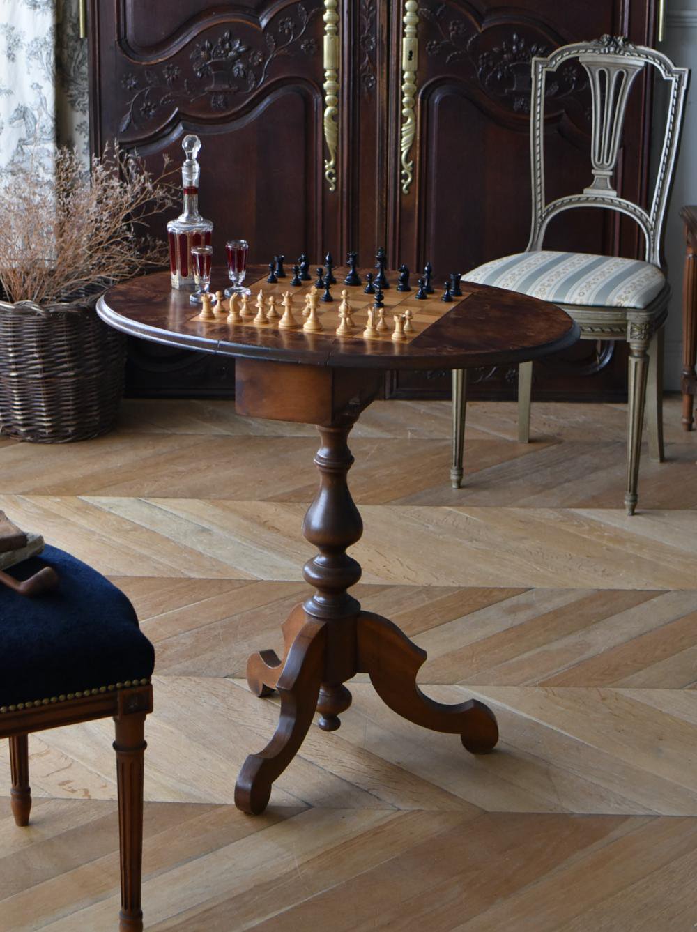 フランスアンティーク家具 チェステーブル アンティークテーブル