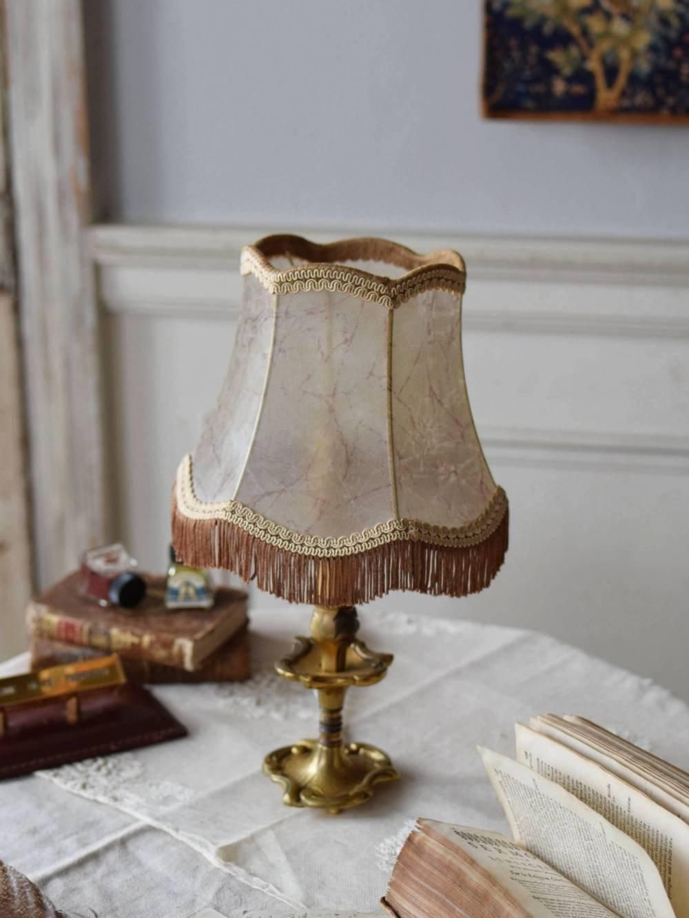 美品　レトロ　銅製　洋風ランプ　アンティークランプ 美品 レトロ 銅製 洋風ランプ アンティークランプ アンティークランプ