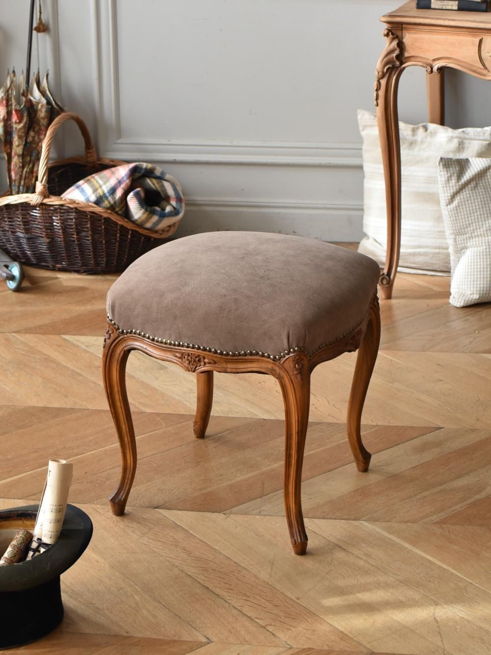 フランスアンティーク家具 ファブリックスツール.10