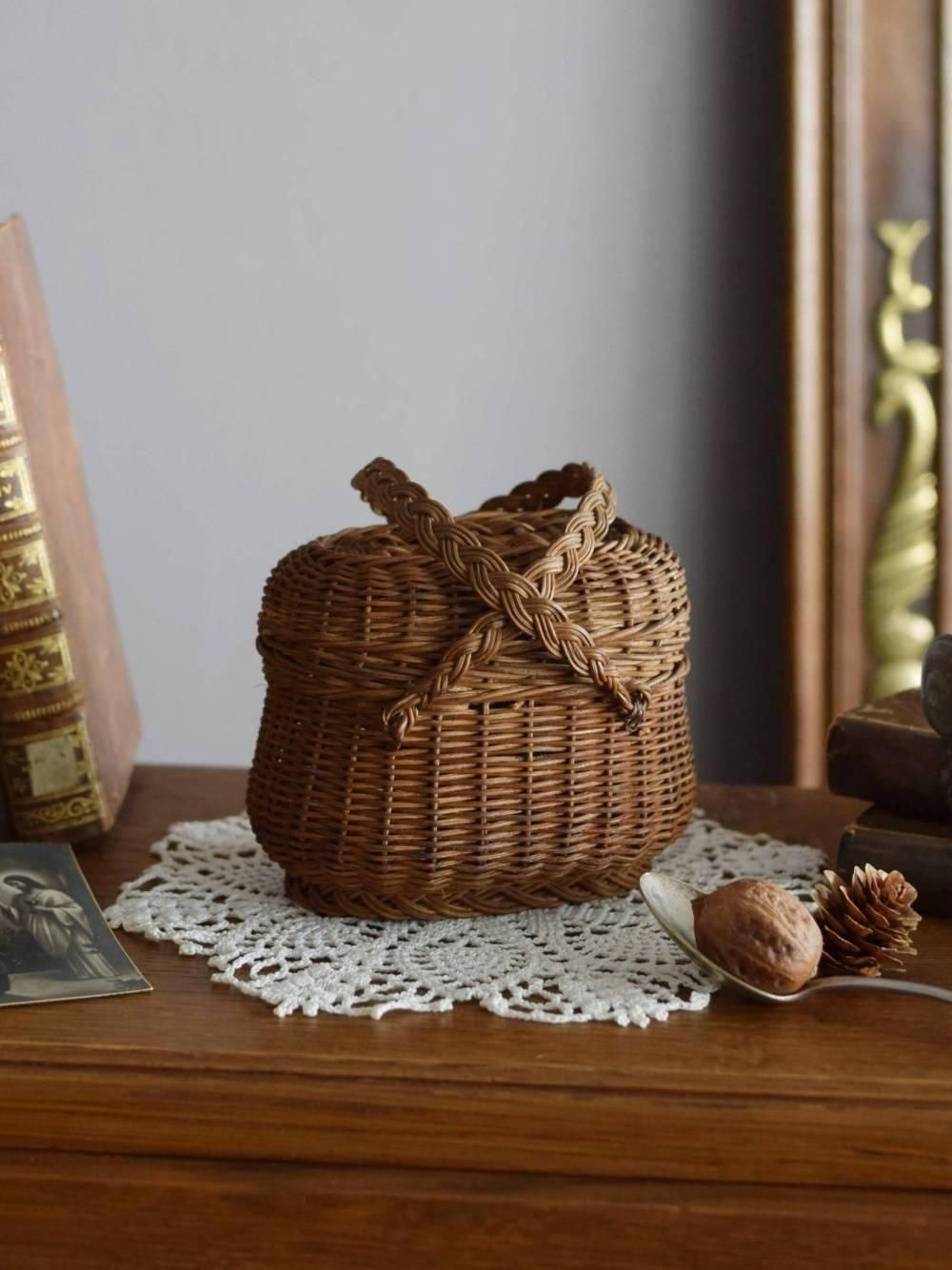 フランスのアンティークバスケット、パニエ の一覧- Antiques *Midi