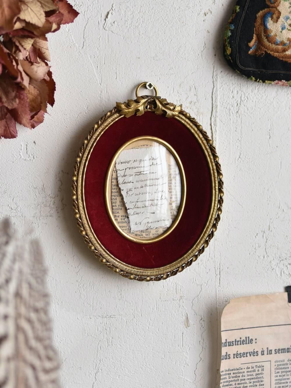 オーバルフォトフレーム.Red フランスアンティーク雑貨 額縁 壁面