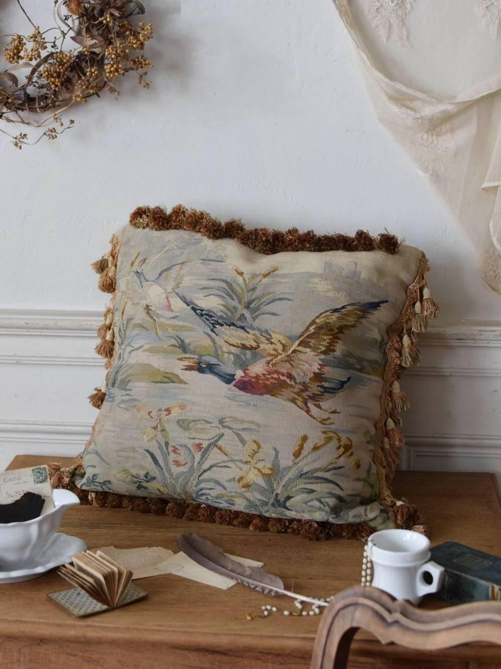 手刺繍クッション ヴィンテージファブリック フランス インテリア