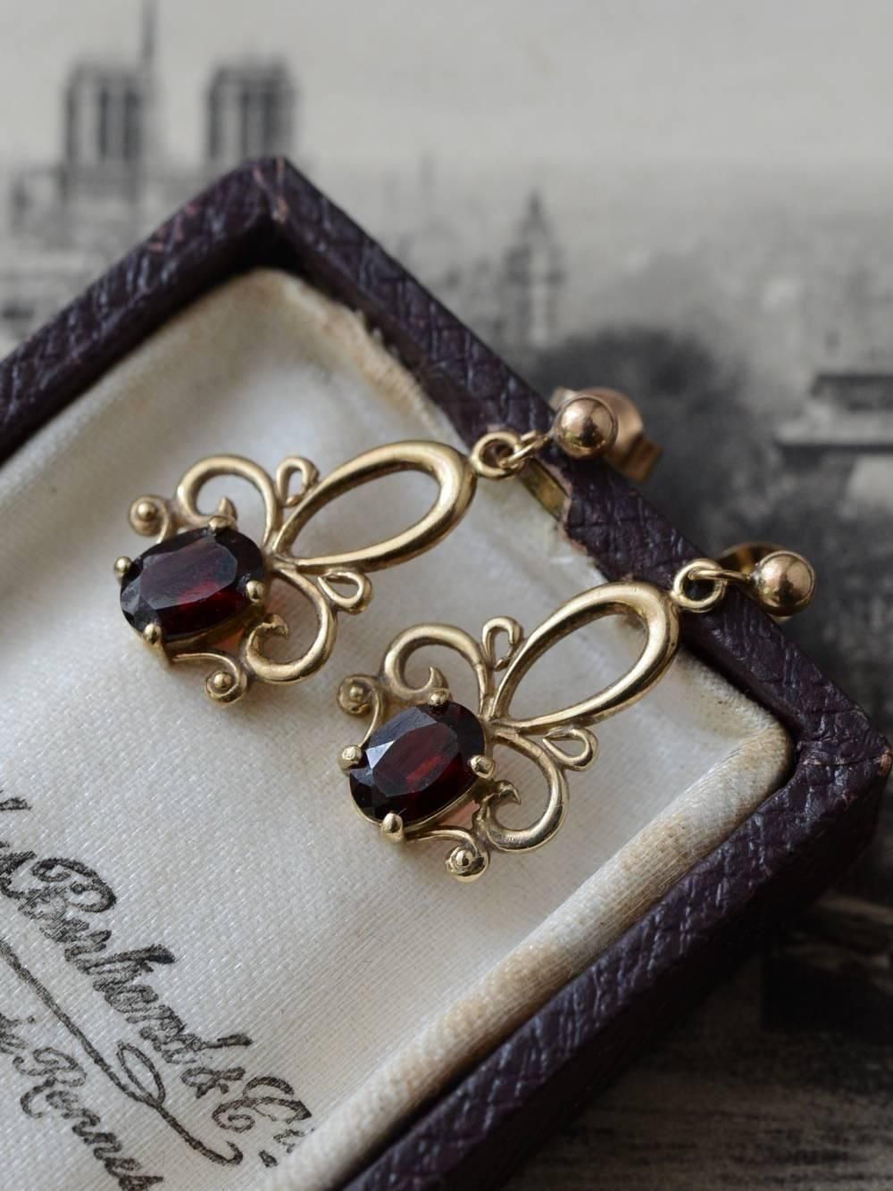 ガーネット イギリスアンティーク 9K ピアス 9K ガーネットピアス イギリスヴィンテージジュエリー アンティーク