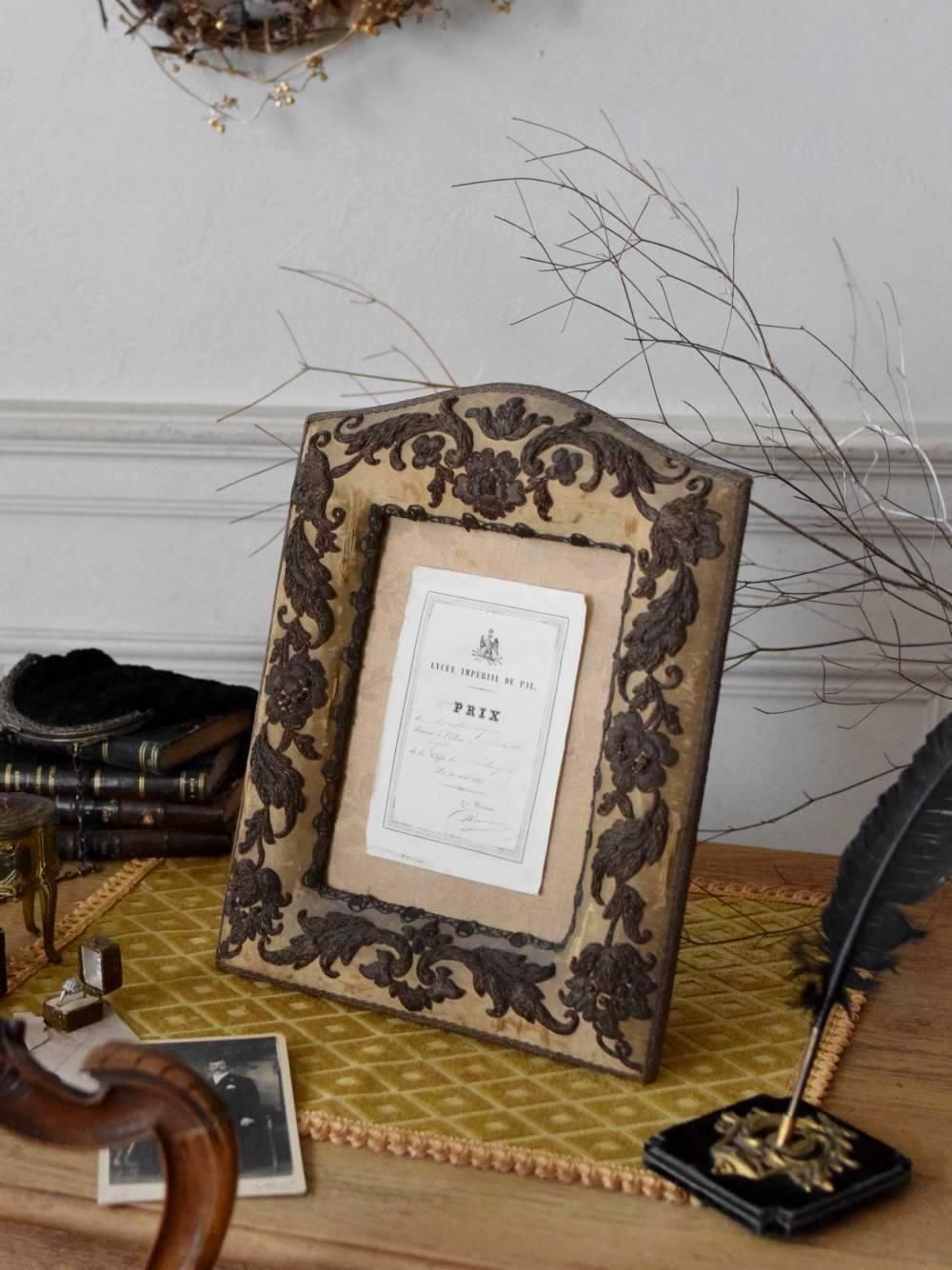 アンティークフレーム.刺繍 ファブリック フランスアンティーク