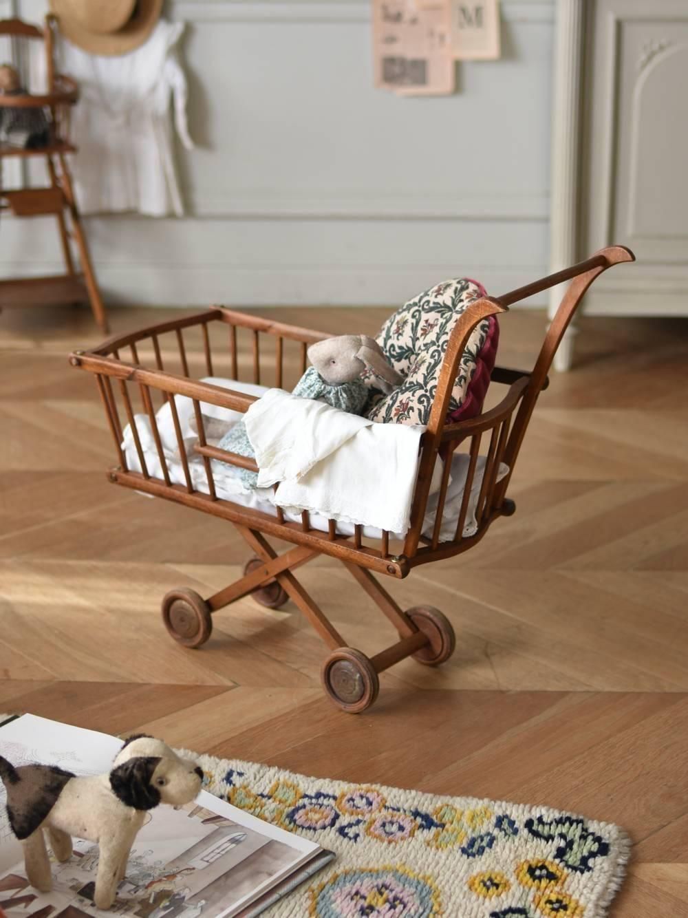 �������ᾦ��