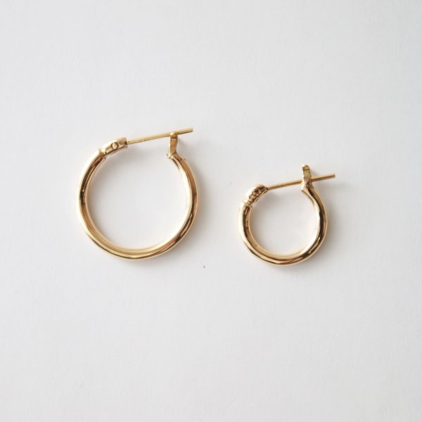 vivify k18Gold Hammered Hoop Pierce(S) | hartwellspremium.com