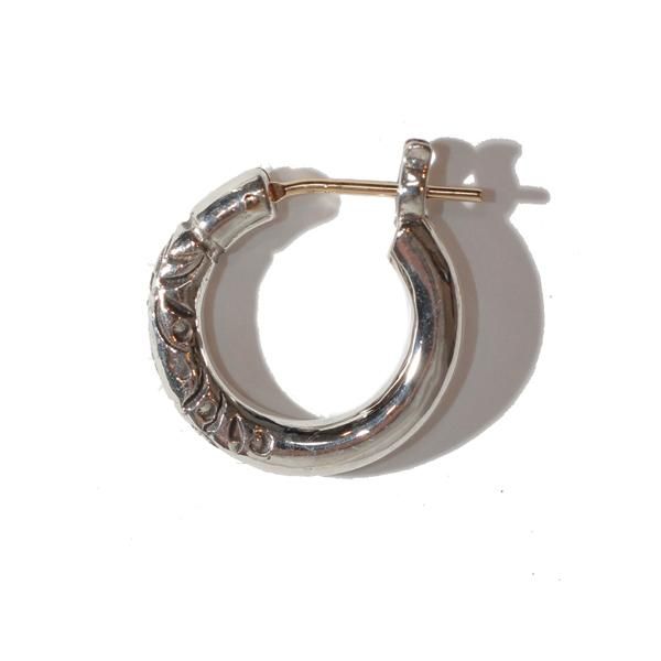 【ともやん】Vivify 18k Hammered Hoopカスタムピアス ともやん】Vivify 18k Hammered Hoopカスタムピアス Hammered