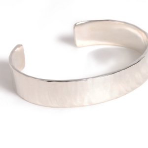 Back Hallmarks Bangle/ Mirror finish /12mm