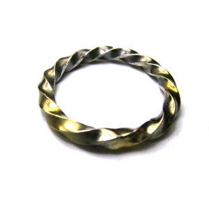 Twisted Dirt Of Gold Ring