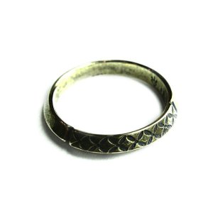 Bandanna Cross Ring (Brass)