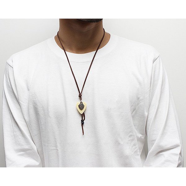 VIVIFY Pick Necklace Ivory - VIVIFY STORE