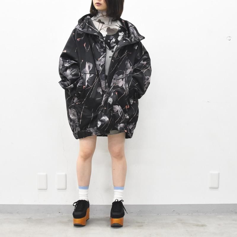 再入荷 BALMUNG / グラフィックハイネックビッグパーカー - ダーク