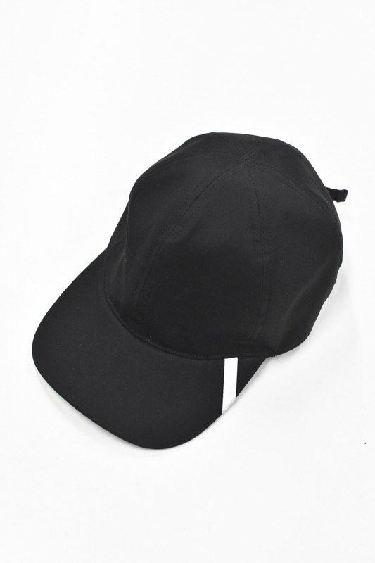prasthana / 6panel curved visor minimal - BLACK