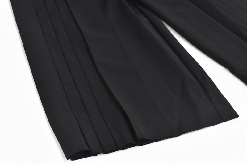 HATRA / Hak Pleats Pants - BLACK - CRACKFLOOR WEBSHOP