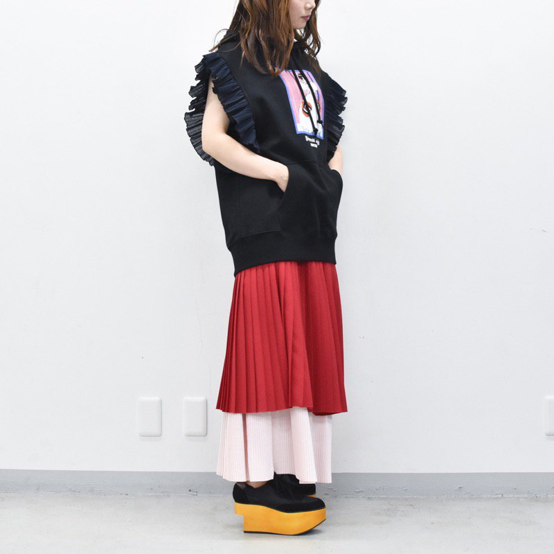 NON TOKYO / PLEATS FRILL NO-SLEEVE SWEAT - BLACK - CRACKFLOOR WEBSHOP