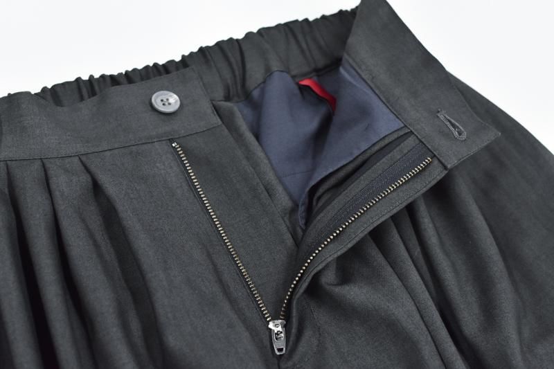 YANTOR / Uneven Dyed Wool 6tuck Pants - BLACK - CRACKFLOOR WEBSHOP