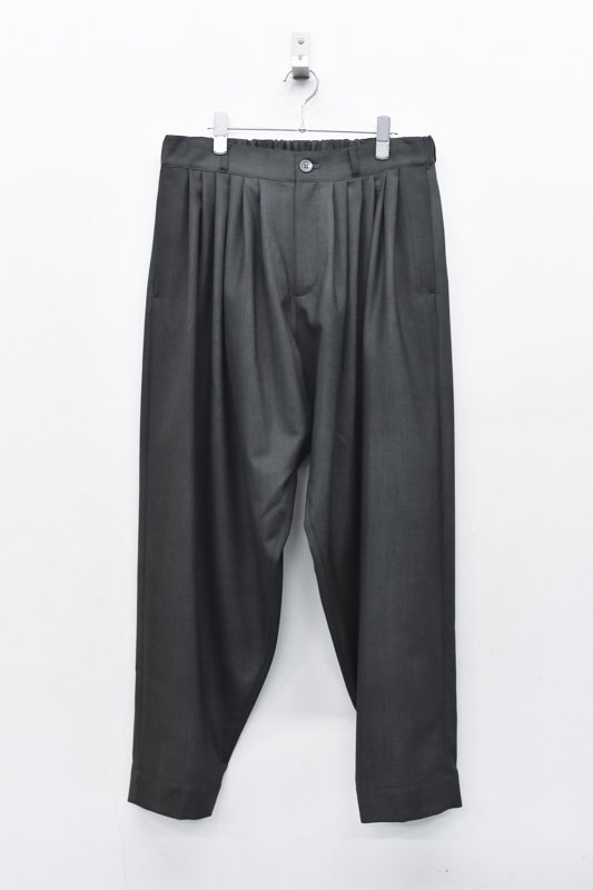 YANTOR / Uneven Dyed Wool 6tuck Pants - BLACK
