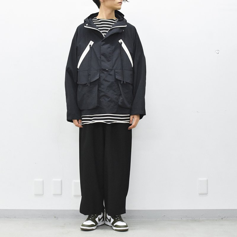 My Beautiful Landlet / NYLON DYED TAFFETA ANORAK HOODIE - BLACK