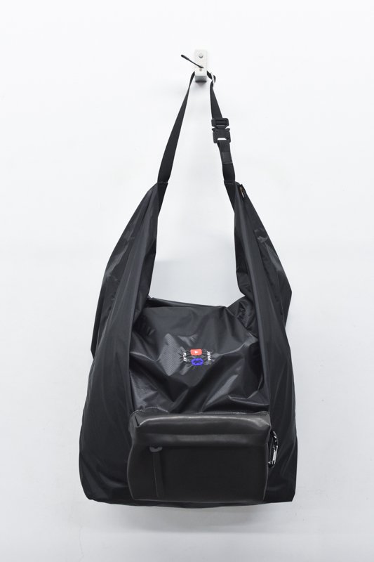 STOF / Leather pocket big roll bag - BLACK