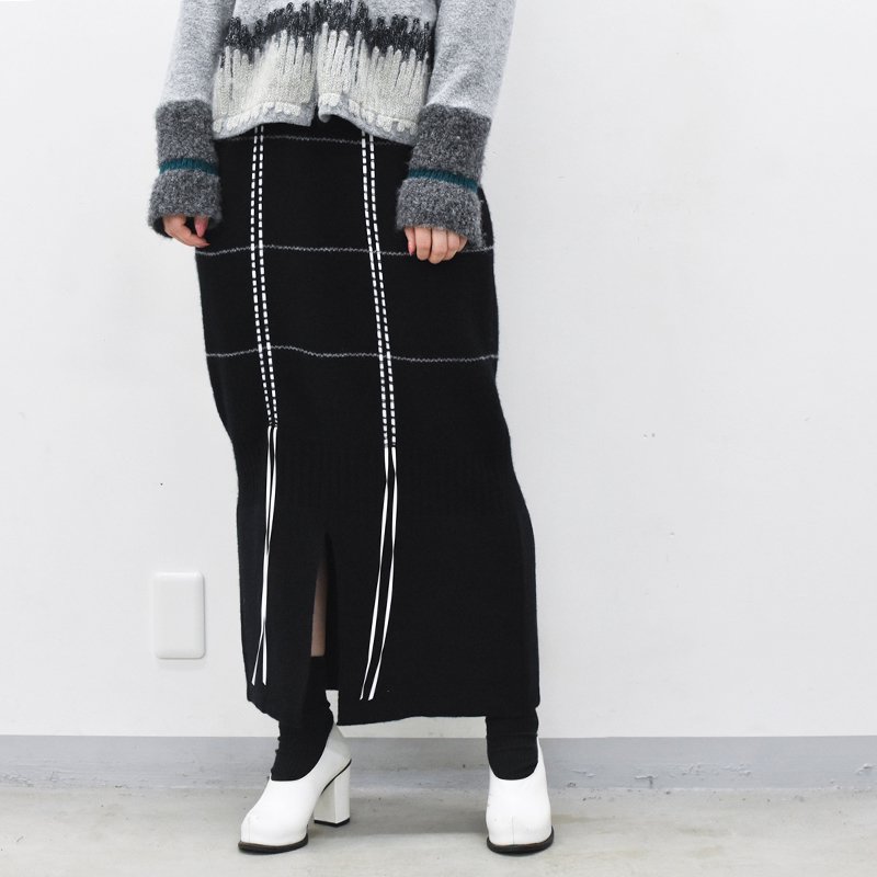 先行予約  YUKI SHIMANE / Hand stitched Slit Knit skirt - BLACK