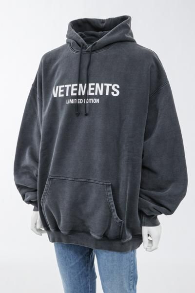 ヴェトモン / Vetements トレーナー / パーカー - 日本最大級の