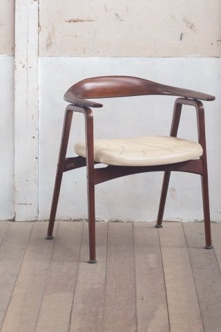 Arm Chair