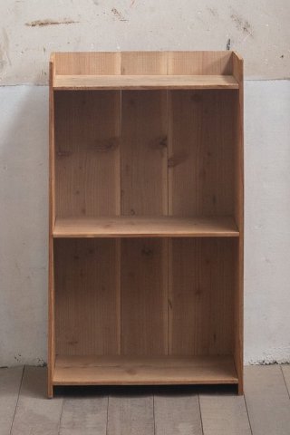 Shelf