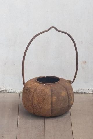 womb brocante online shop