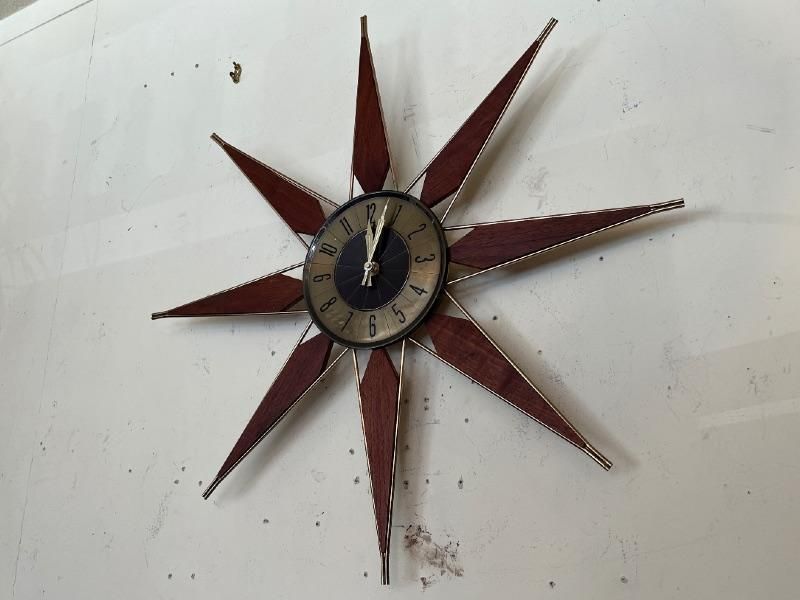 Sunburst Clock ELGIN