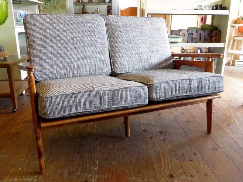 ACME Furniture  WICKER SOFA 2P可能です