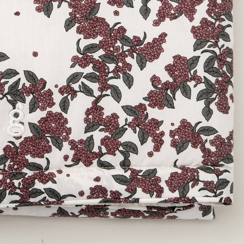 Cherrie Blossom Filled Blanket img3
