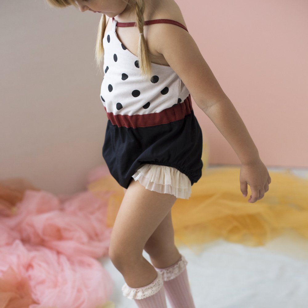 【50%→60%OFF!】Reversible bathing-suit-style romper suit with black polka dot img