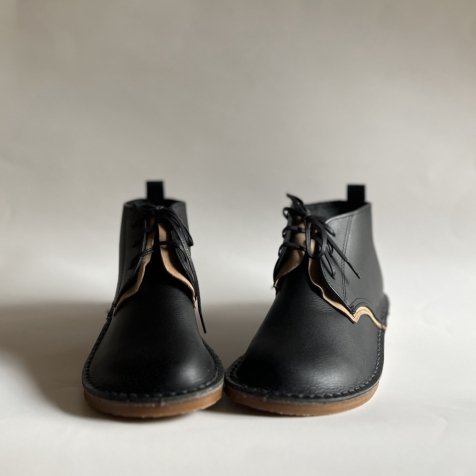 【再入荷】Desert Boots Black