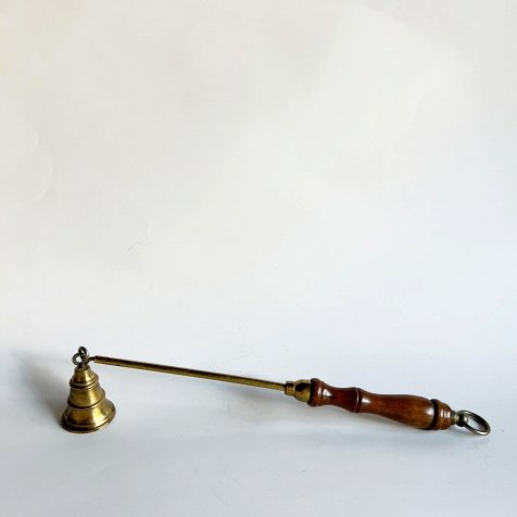 No.008 Vintage Swivel Bell Candle Snuffer Brass with Wooden Handle ろうそく消し