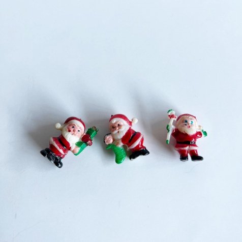 No.027 Vintage 3 Mini Hard Plastic Santa Figurines 小さなサンタフィギュア