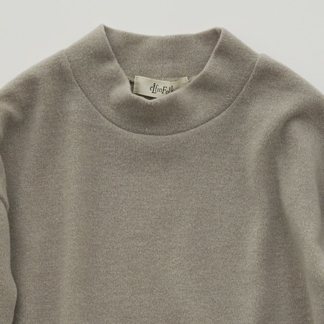 Fluffy Mock neck Pullover sand beige img1