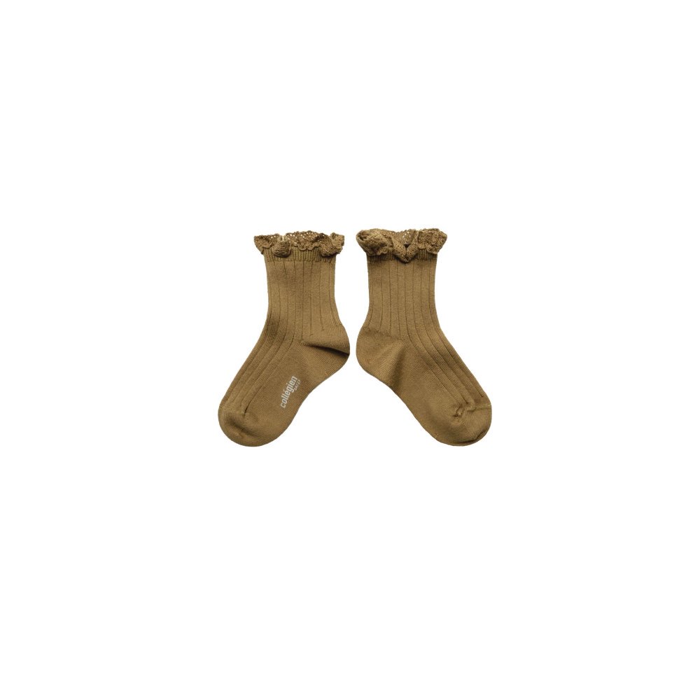 󥯥륽å Lili Lace Trim Ribbed Ankle Socks / Biscuit img