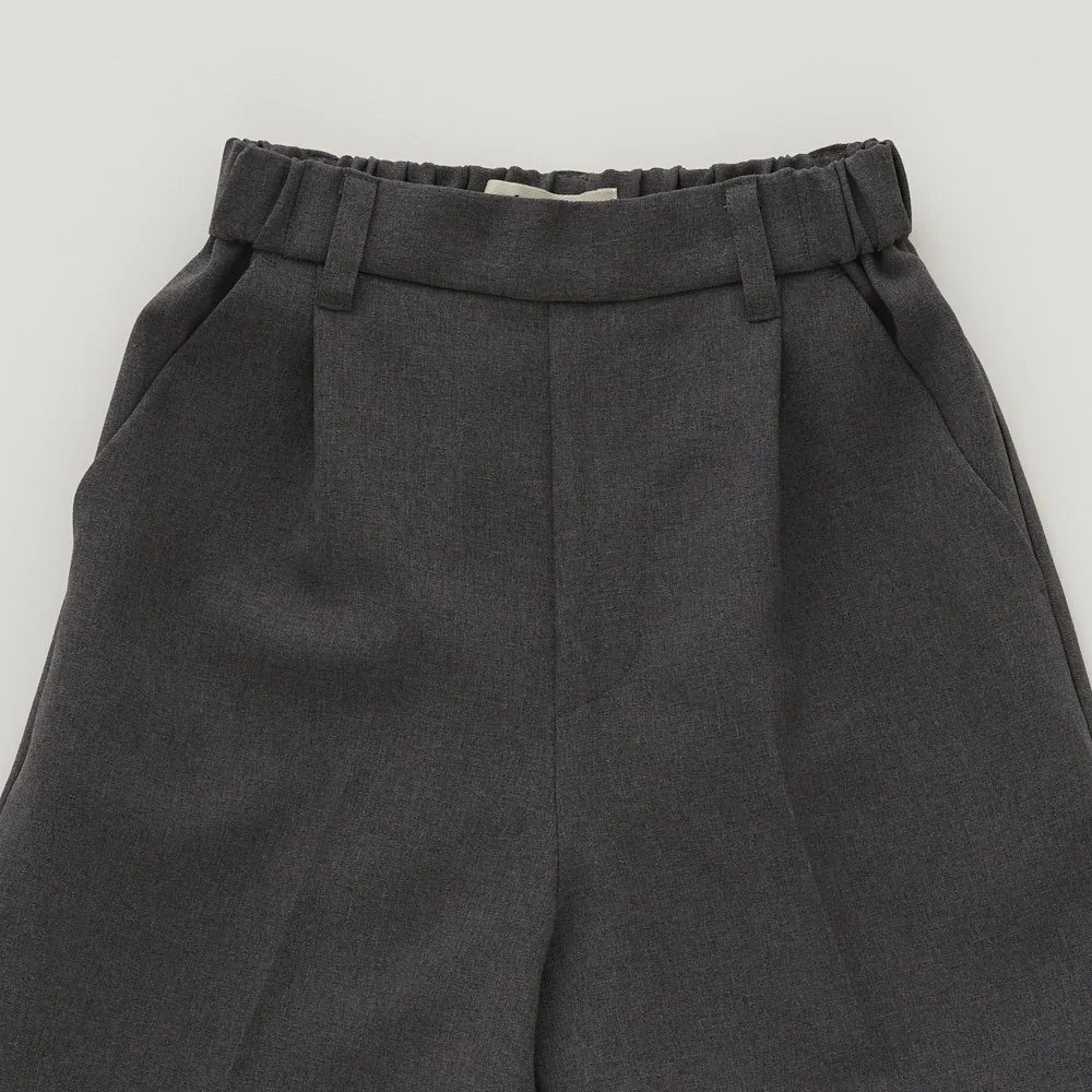 Ceremony Poplin Tuck Shorts gray img1