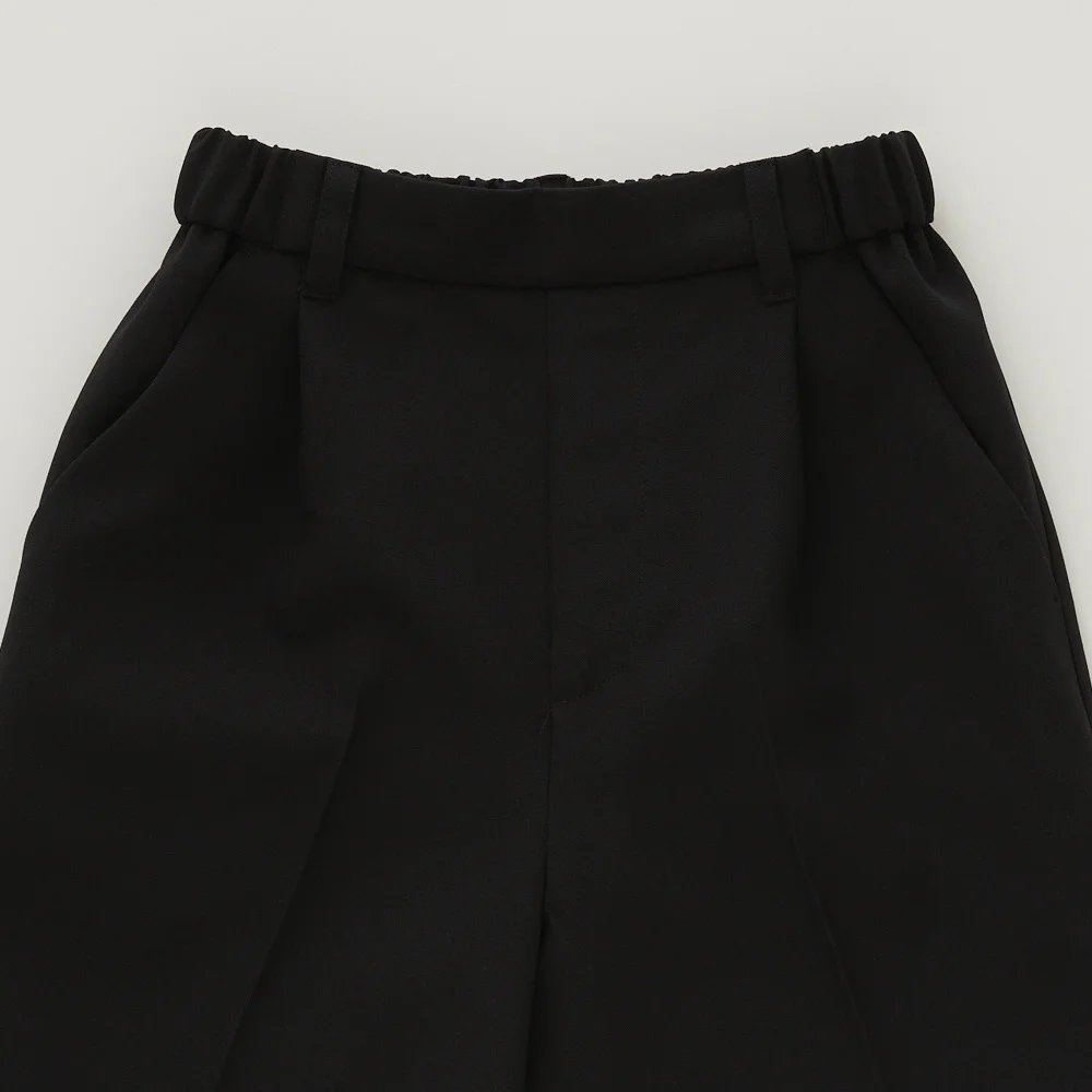 Ceremony Poplin Tuck Shorts black img1