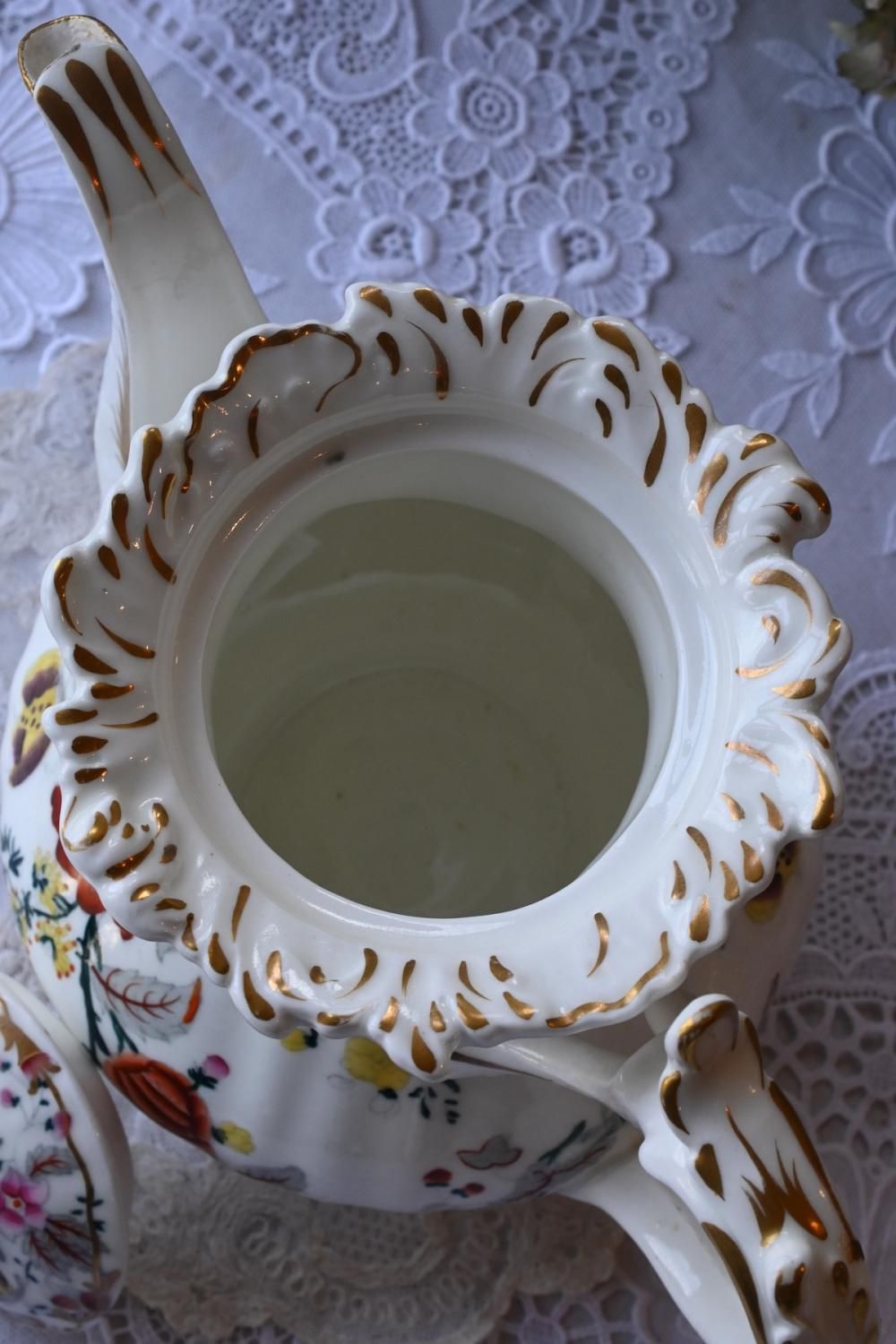 ニューホール 19世紀 イングランド シノワズリ 窓辺の少年 ソーサー プレート ニューホール 19世紀 イングランド シノワズリ 窓辺の少年